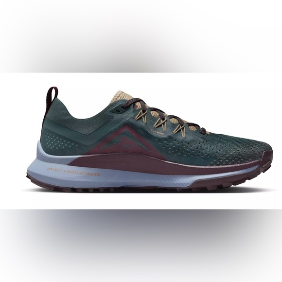 Nike Green and Burgundy Athletic Shoes - Picture 1 of 4